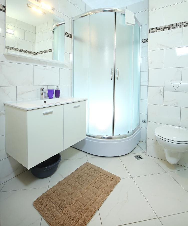 Apartments Nemira Exclusive Omiš Zewnętrze zdjęcie