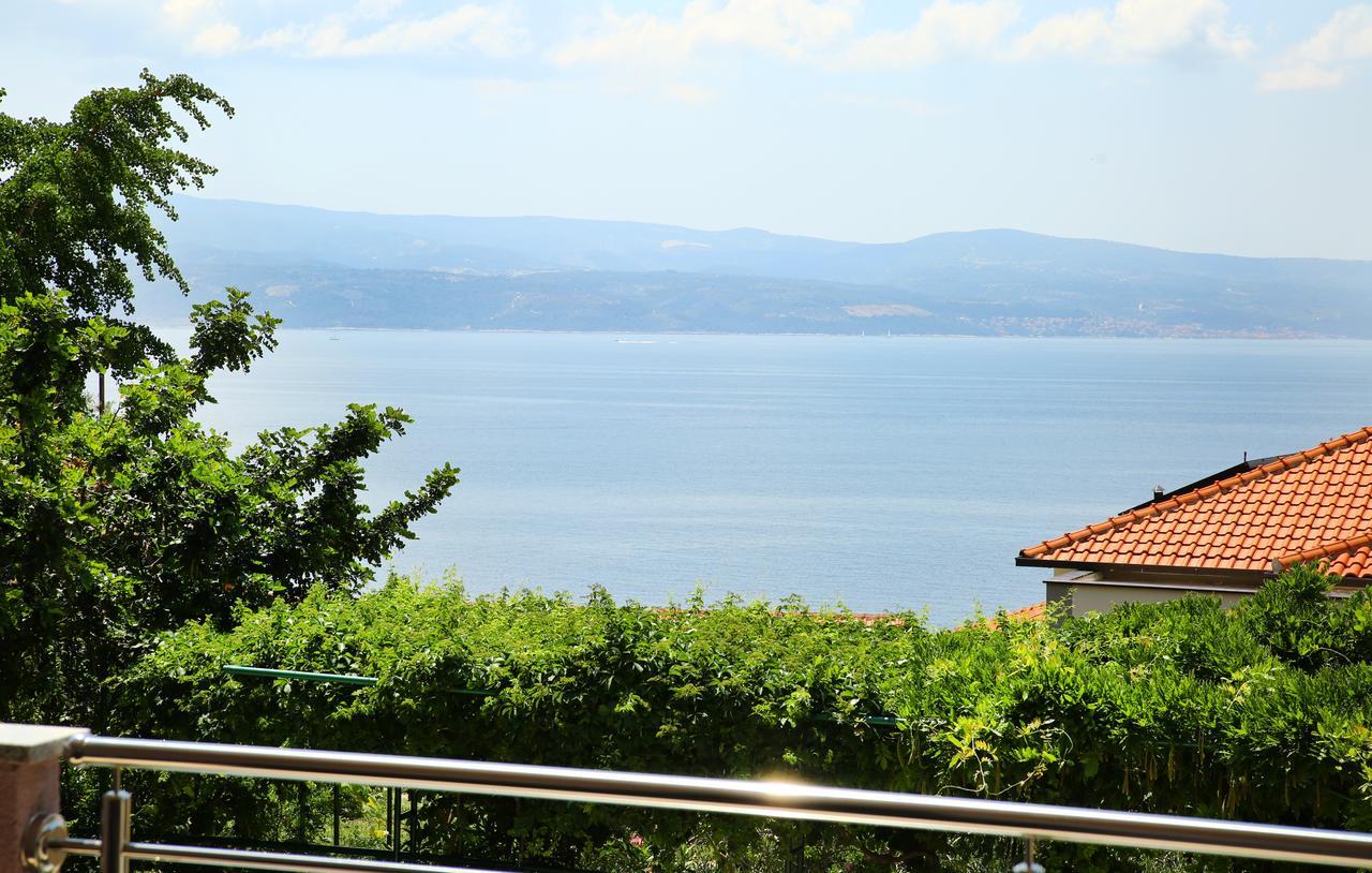 Apartments Nemira Exclusive Omiš Zewnętrze zdjęcie
