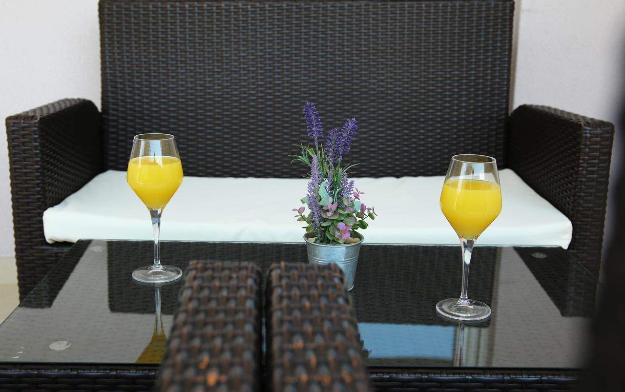 Apartments Nemira Exclusive Omiš Zewnętrze zdjęcie